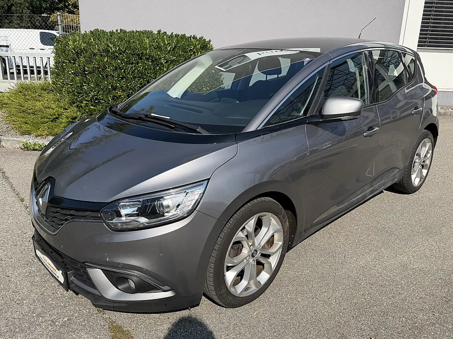 Renault Scenic Scénic Energy dCi 110 EDC Intens Grau - 1