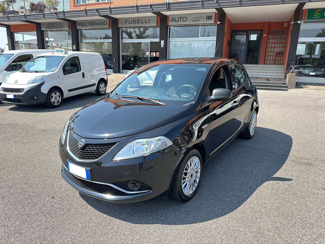 Lancia Ypsilon Ypsilon 1.2 GPL 69cv Silver