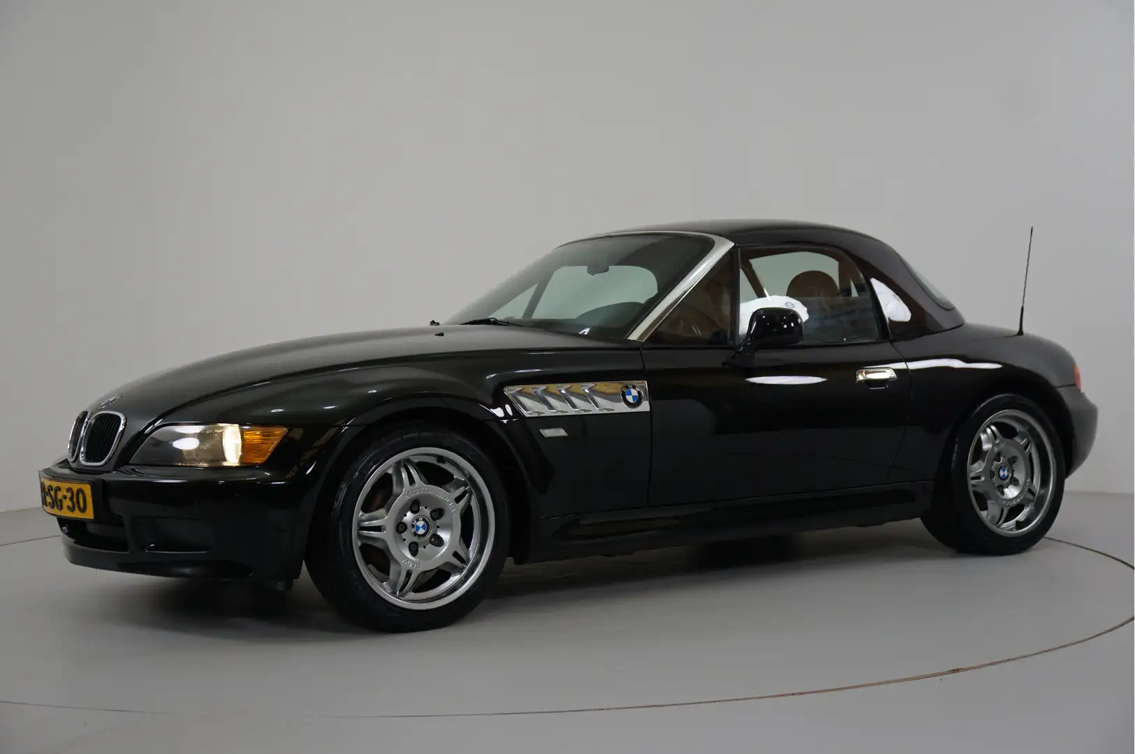 BMW Z3 Roadster 1.8 | Leer | Hardtop | M-sportvelgen | Zwart - 2