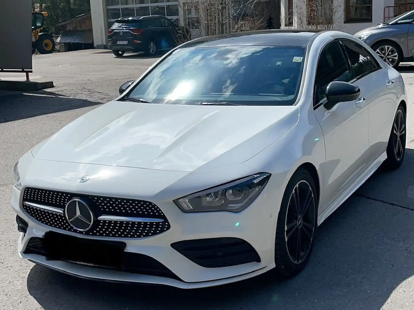 Mercedes-Benz CLA 180 CLA 180 d Aut. AMG Line, Night Paket, uvm. Weiß - 1