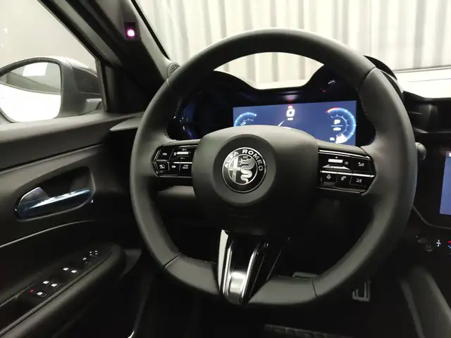 Alfa Romeo Junior view 10