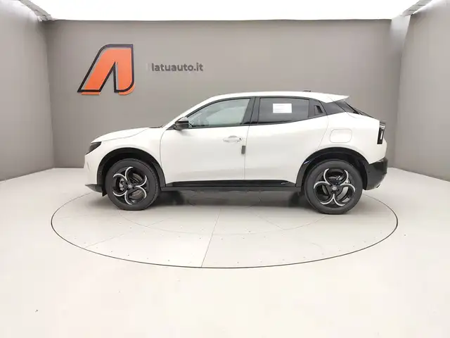 Alfa Romeo Junior view 4
