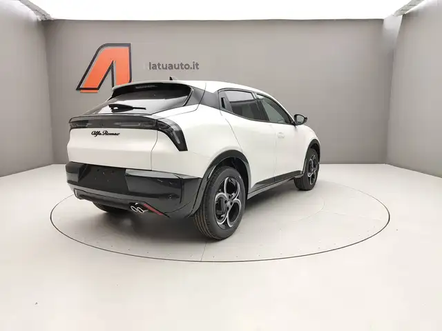 Alfa Romeo Junior view 7