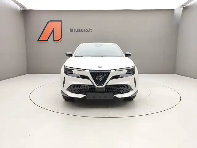 Alfa Romeo Junior view 2