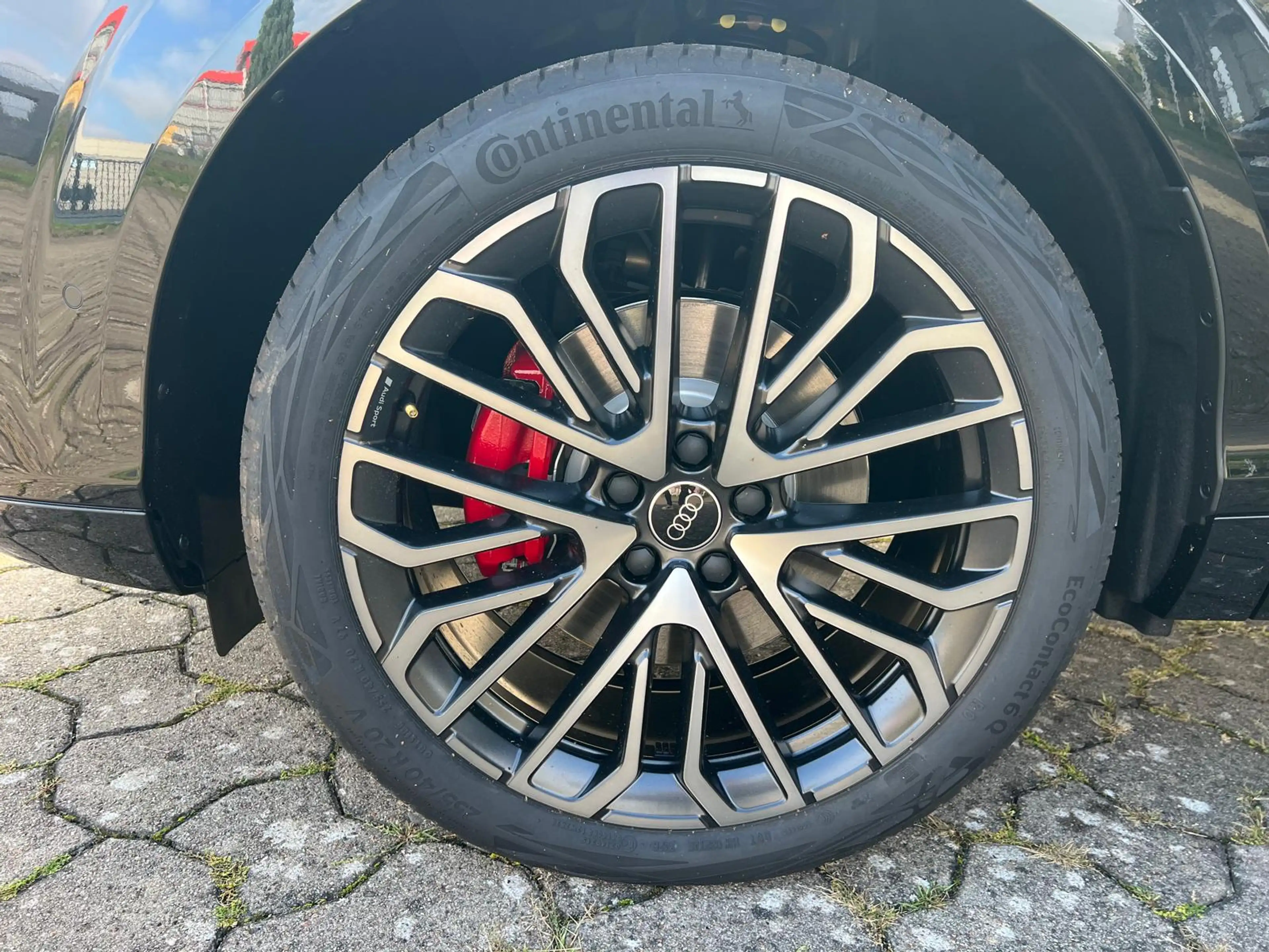 Audi Q3 Sportback SLINE **LP: 80K**/193PS/TECHPRO/20"/PANO — photo 9