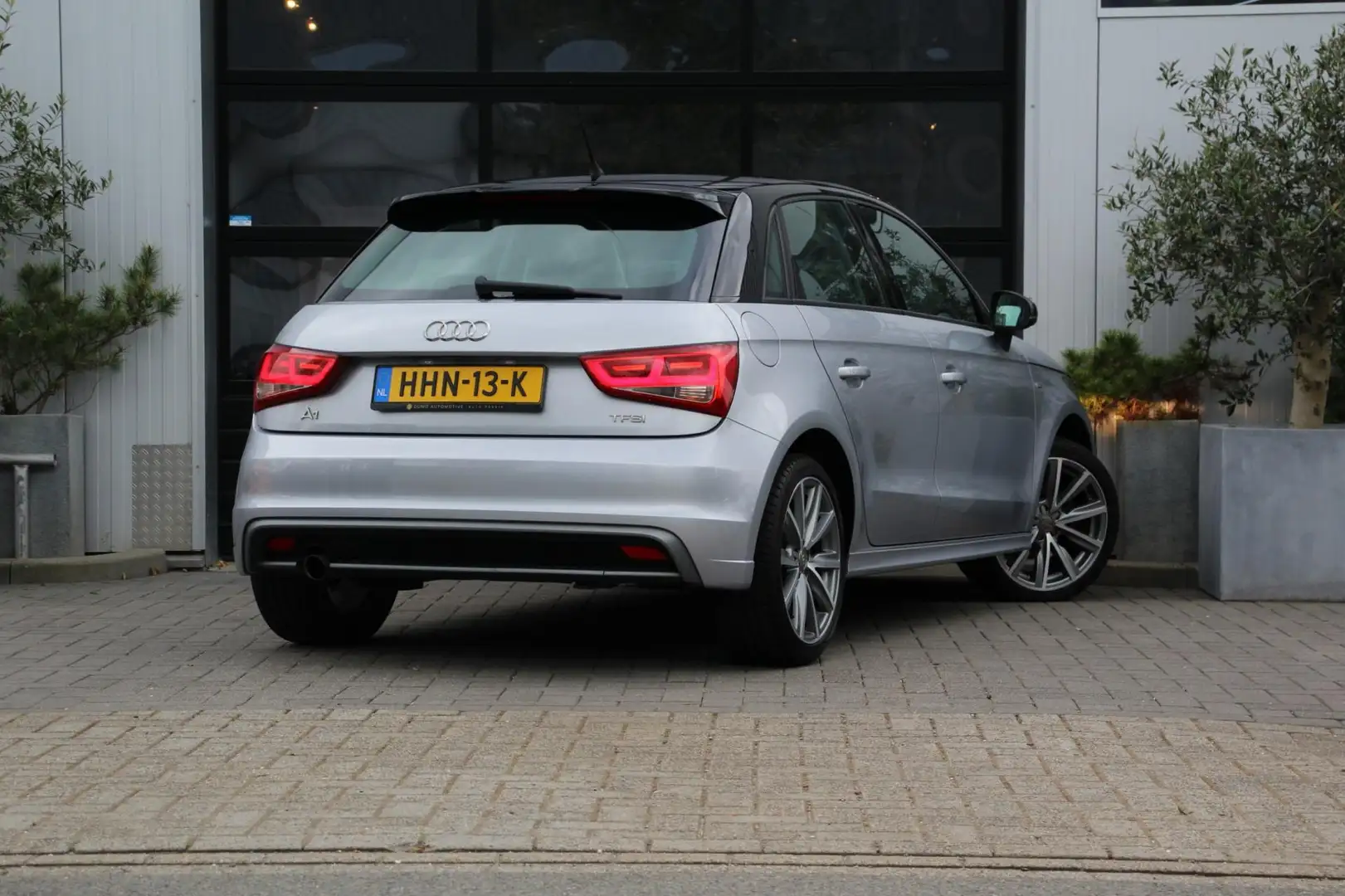 Audi A1 Sportback 1.2 TFSI Pro Line S - S Line - 5DRS - ST Gris - 2