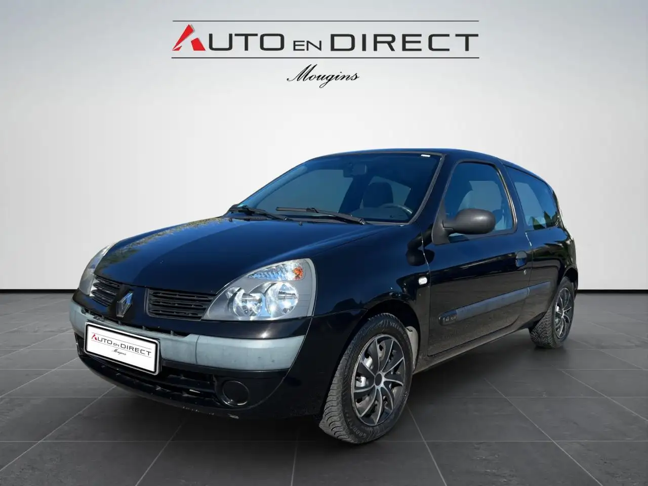 Renault Clio 1.4i 16V - BVA  II BERLINE Luxe PrivilÃ¨