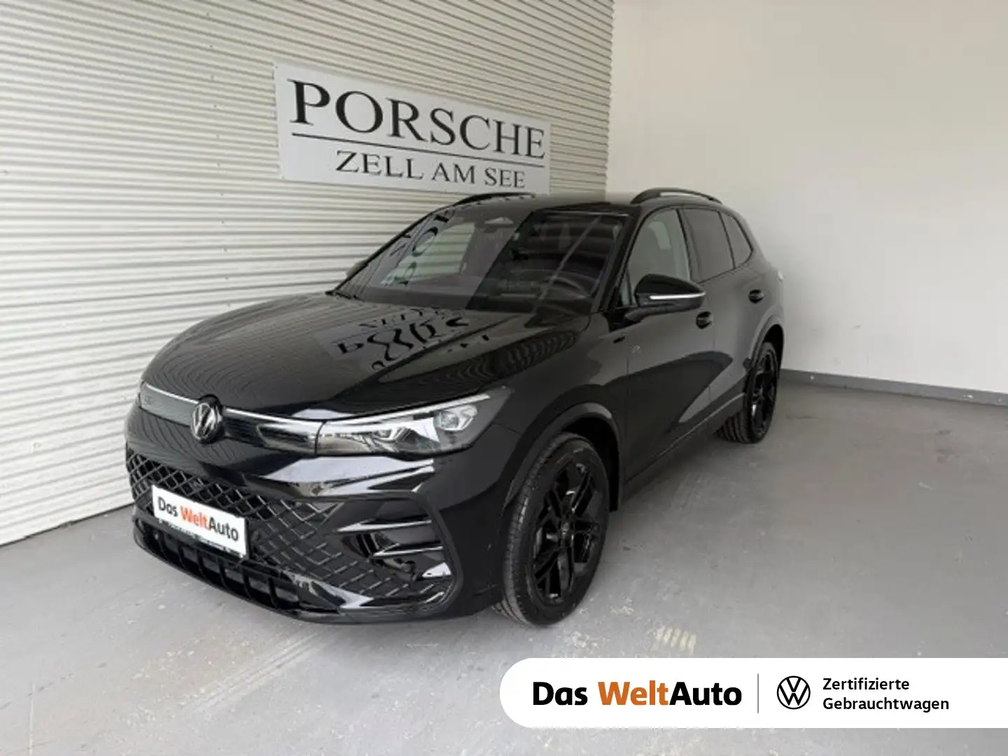 Volkswagen Tiguan R-Line TSI 4MOTION DSG Schwarz - 1