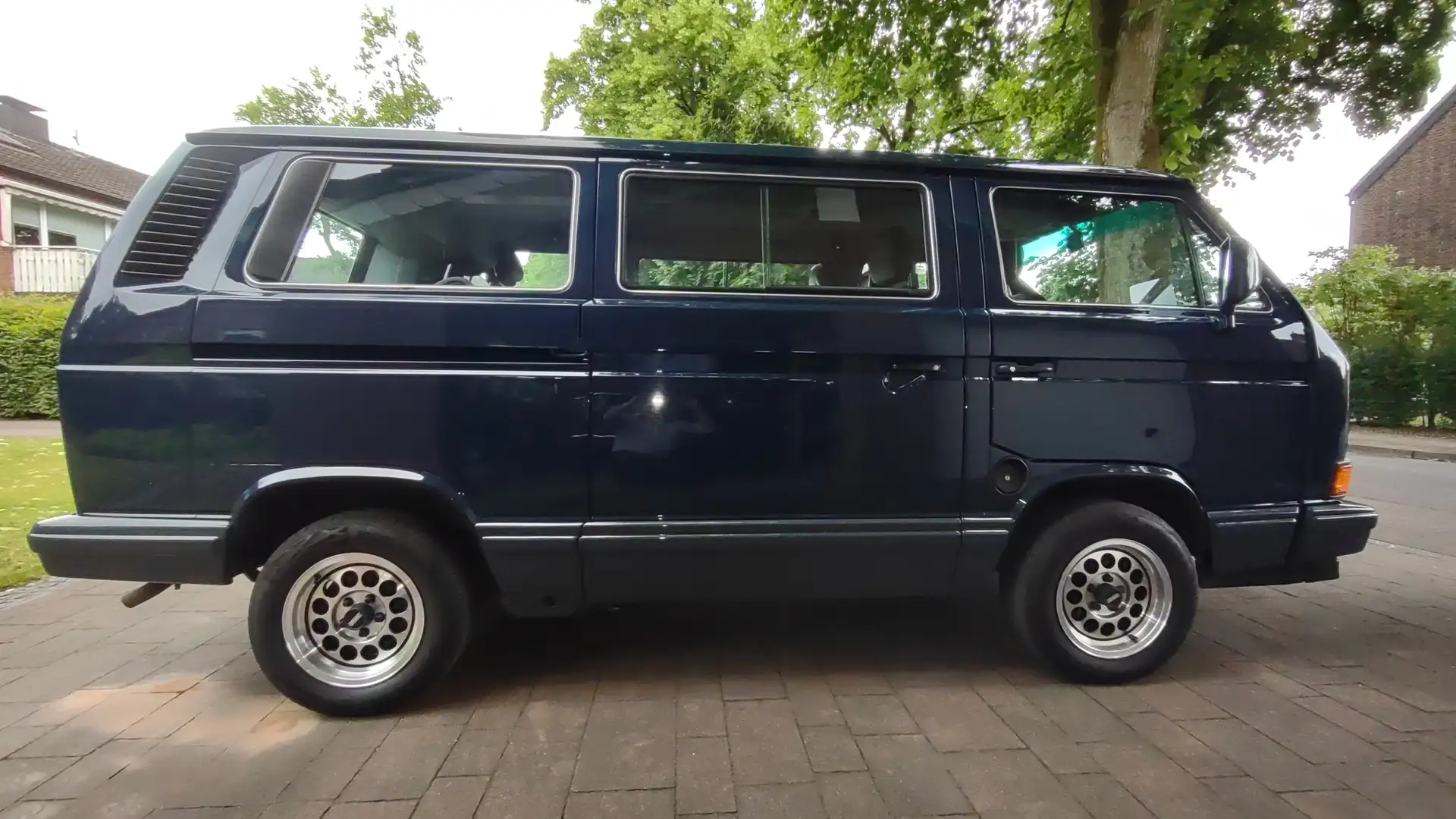 Volkswagen T3 Caravelle Carat / Multivan mit ABS, Klima, Oettinger Bremse Modrá - 1