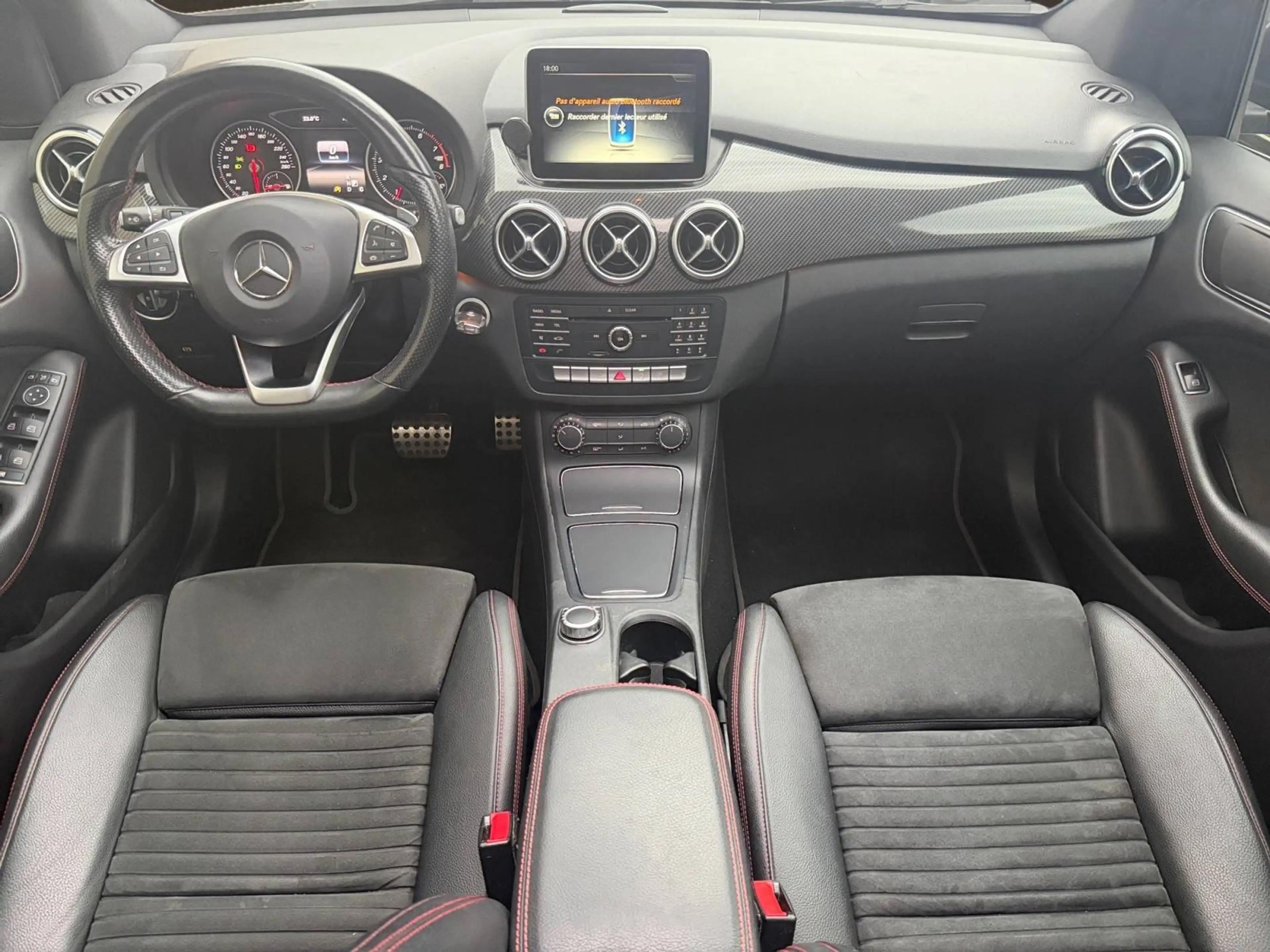 Mercedes-Benz B 180 Amg Line / Toit panoramique / Carnet complet Mercedes / Premier propriétaire / Véhicule belge — photo 14