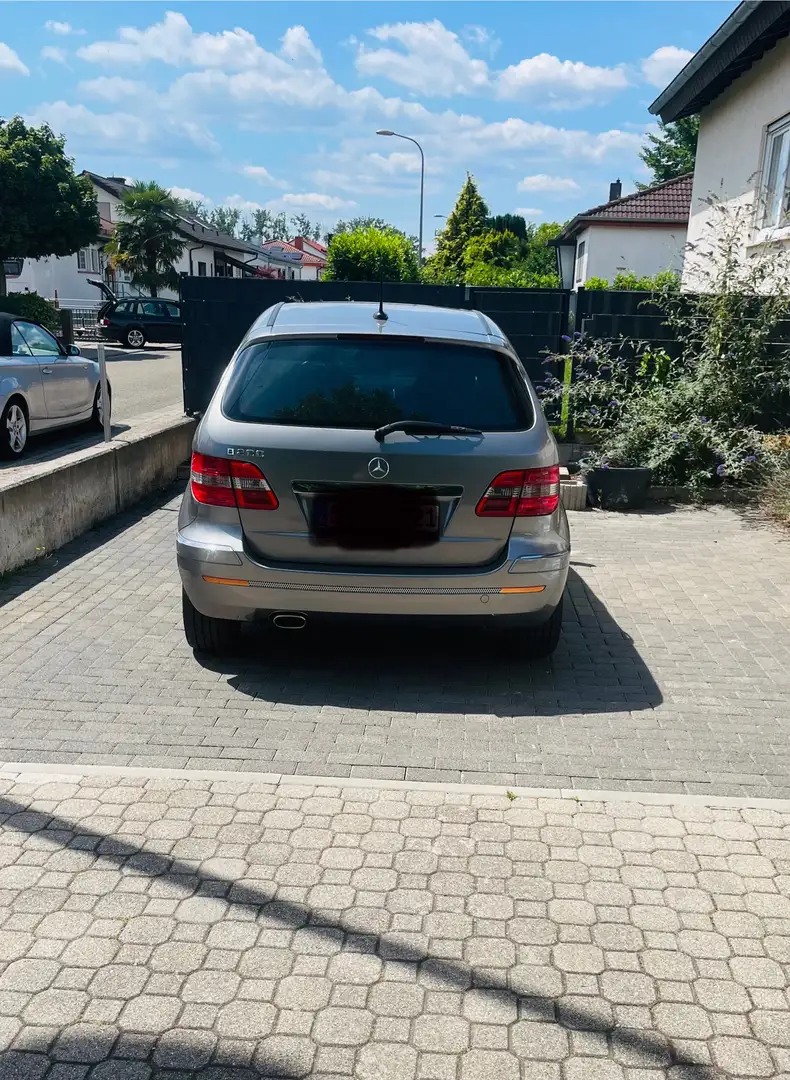 Mercedes-Benz B 200 Argintiu - 2