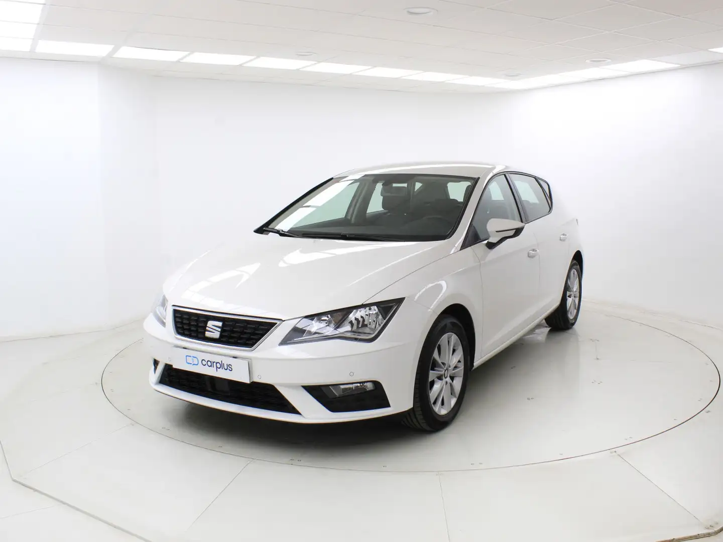 SEAT Leon ST 1.6TDI CR S&S Style 110 Blanco - 2