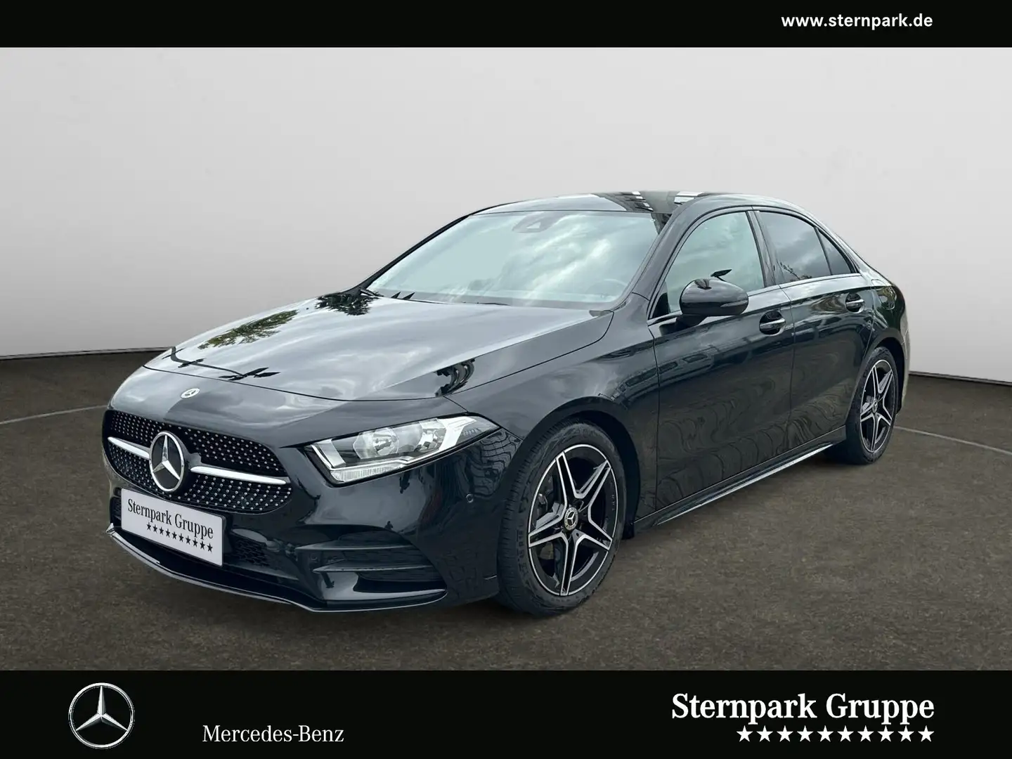 Mercedes-Benz A 180 A 180 Limo. AMG Line PANO*LEDER*RFK.*SPURH.*uvm* Noir - 1