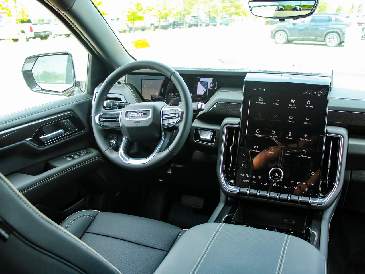 GMC Yukon снимка GMC Yukon