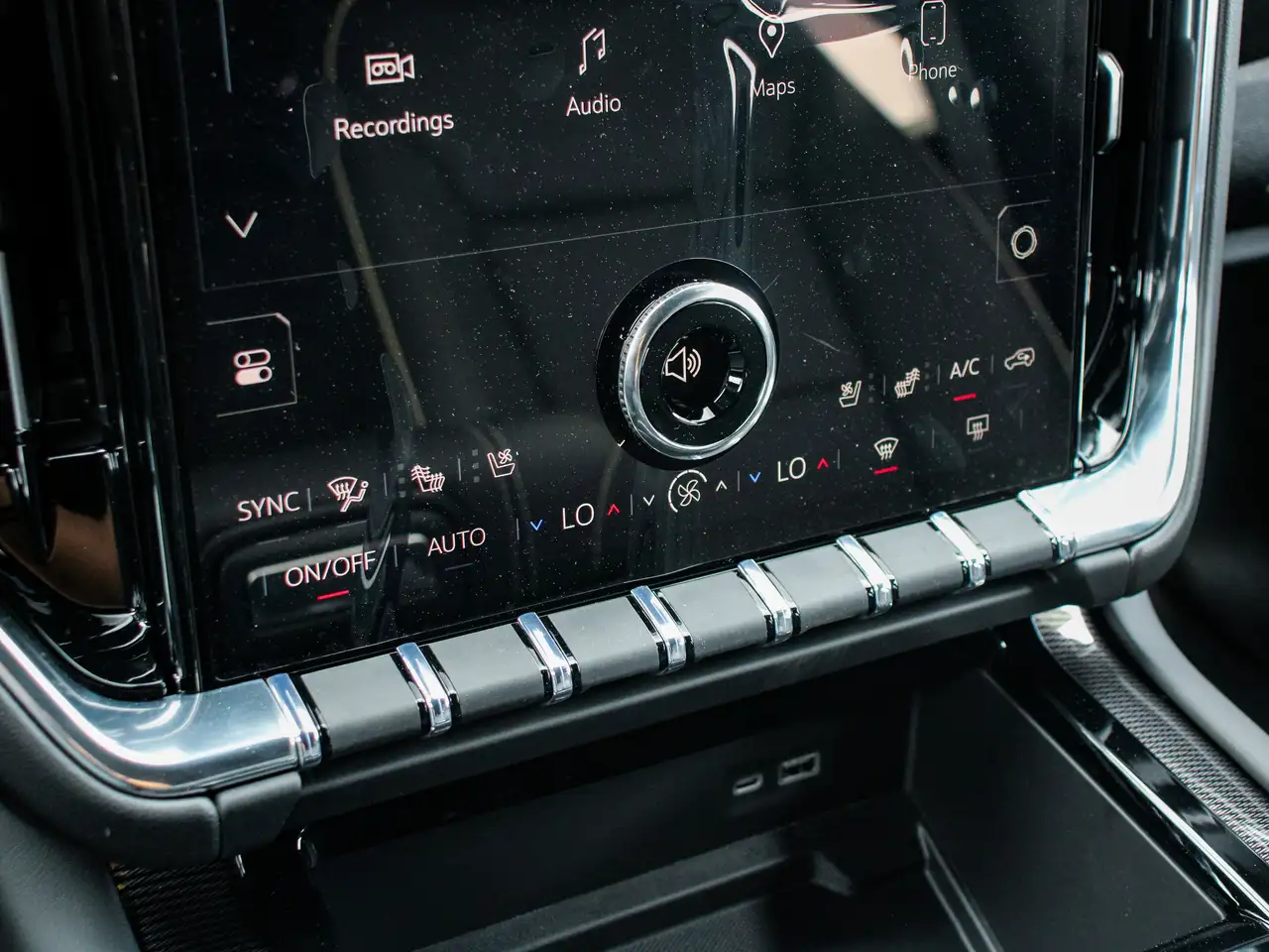GMC Yukon снимка GMC Yukon