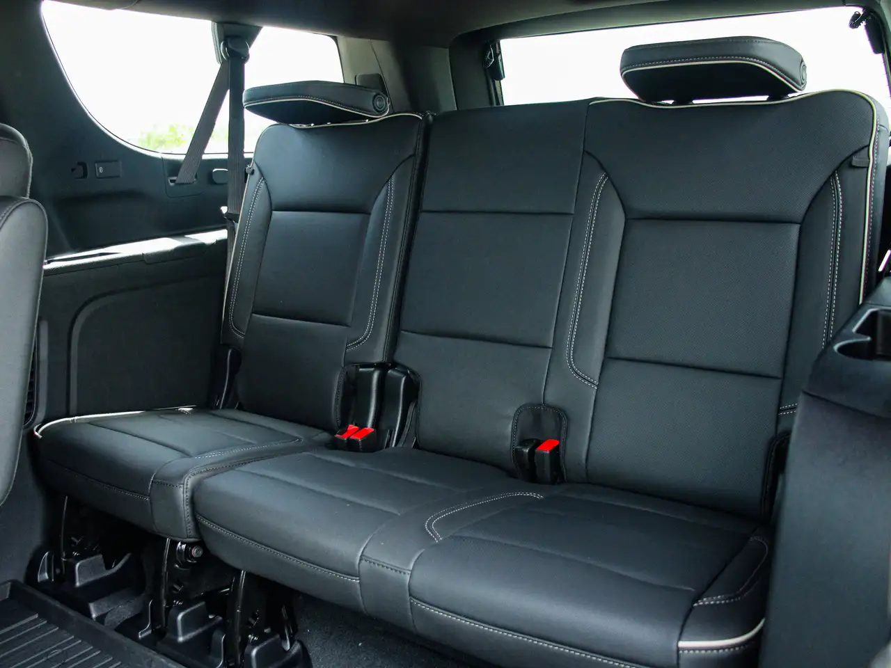 GMC Yukon снимка GMC Yukon