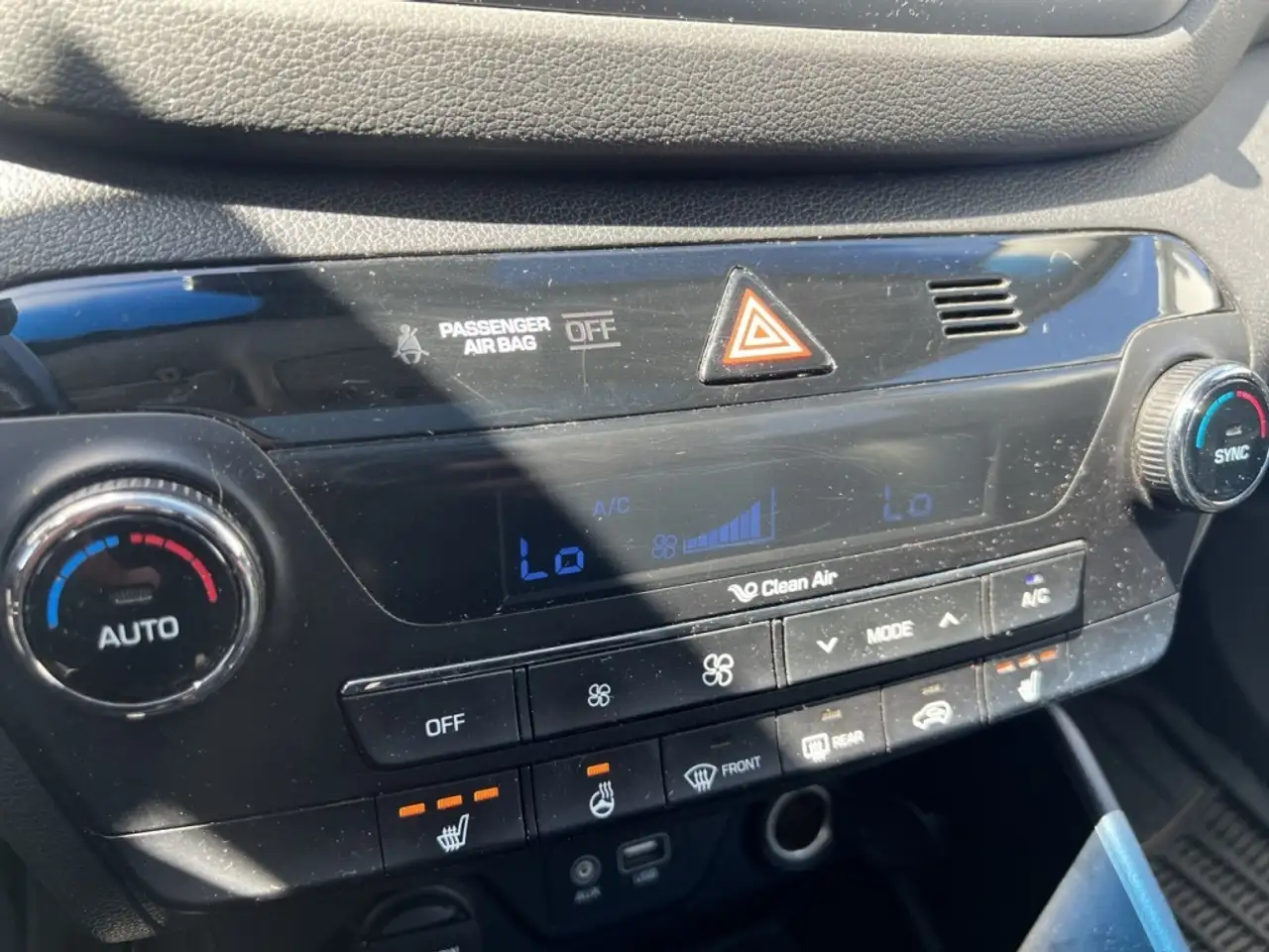 Hyundai TUCSON снимка Hyundai TUCSON