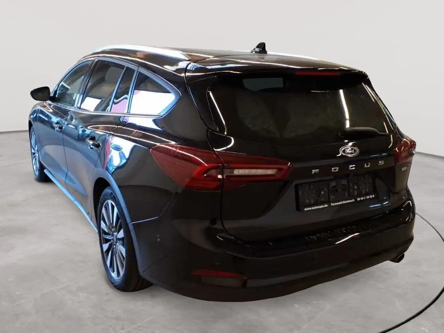 Ford Focus Focus Turnier 1.0 EcoBoost Hybrid Aut. TITAN X Noir - 2
