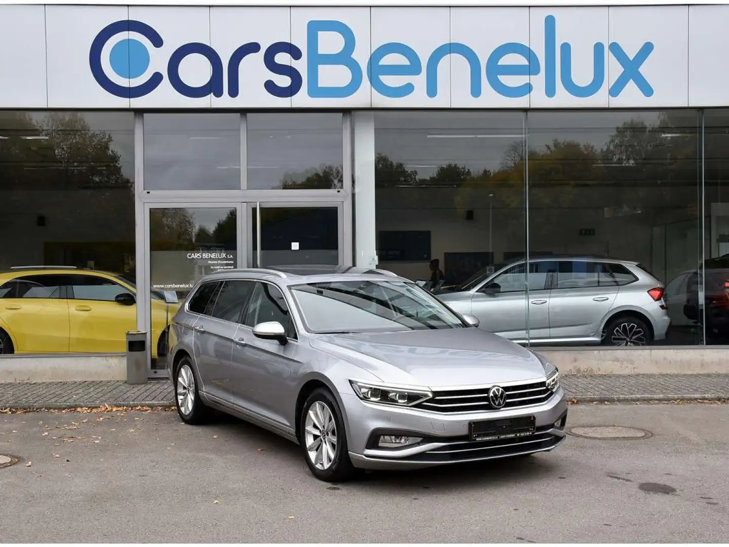 Volkswagen Passat Variant 2.0 TDI Elegance DSG CUIR GPS TO PANO ATT RMQ LANE Zilver - 1