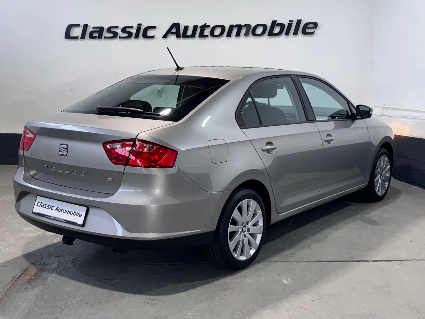 SEAT Toledo Style *Automatik*Sitzheizung*Navi*PDC* Béžová - 2