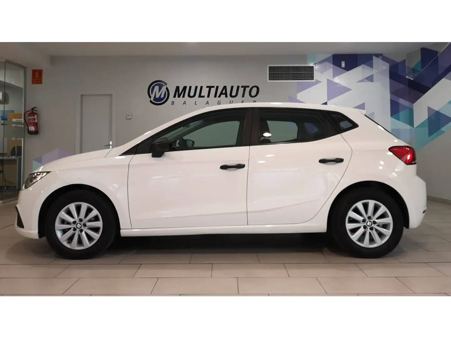SEAT Ibiza 1.0 MPI S&S Reference 80 Blanc - 2