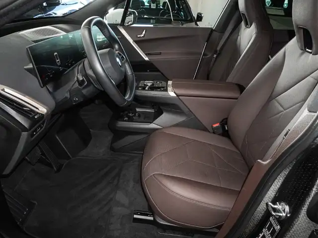BMW Ix view 15
