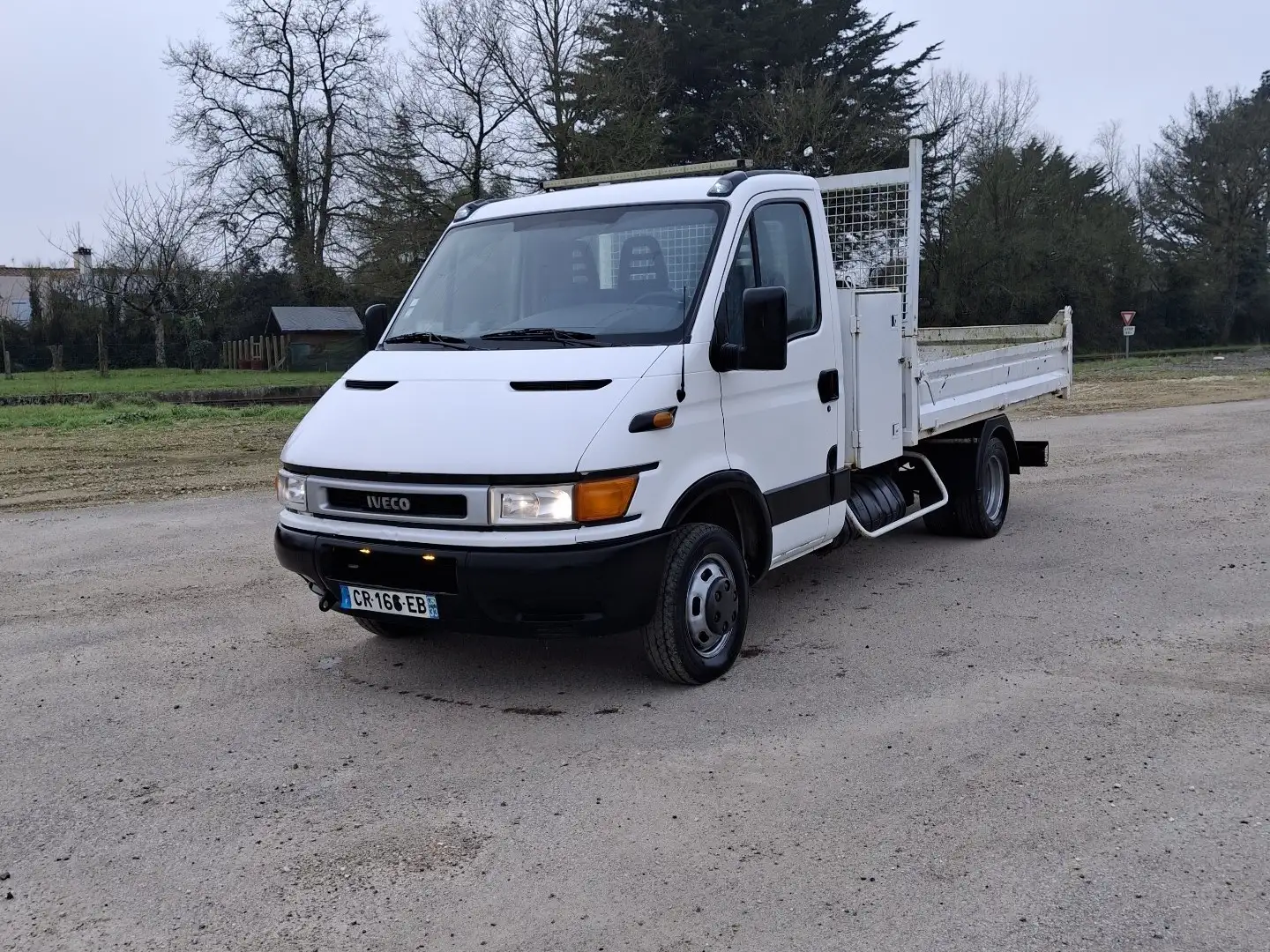 Iveco Daily CHASSIS CAB 35C12 3.5T EMP 3750 - 1