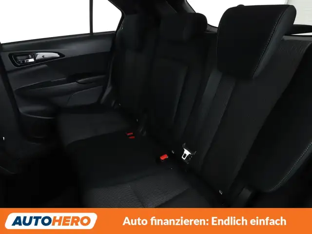 Mitsubishi Eclipse Cross view 14