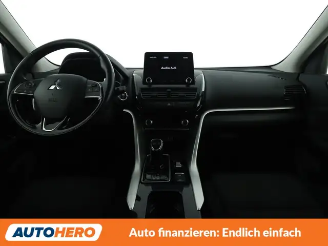 Mitsubishi Eclipse Cross view 12