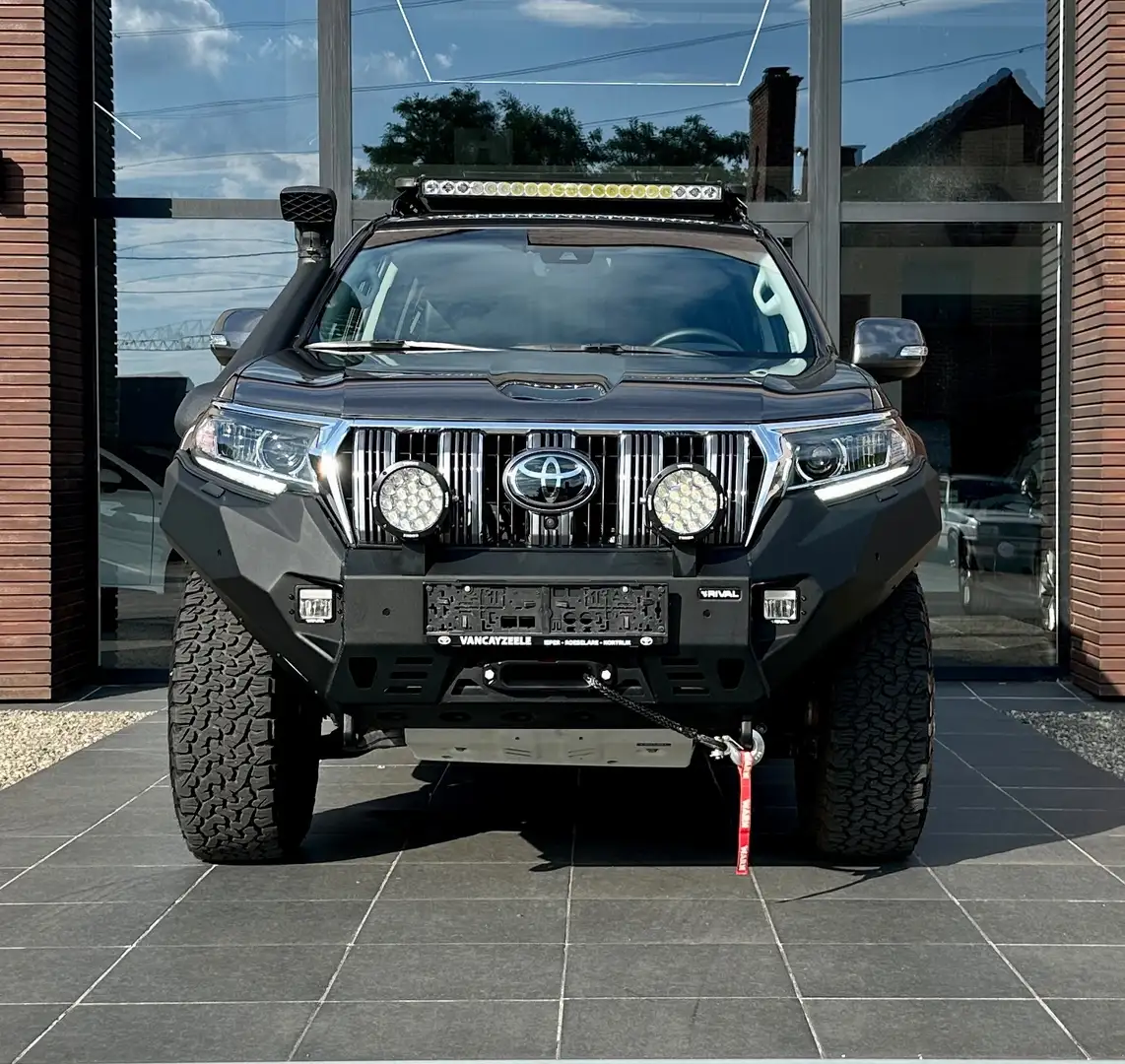 Toyota Land Cruiser 2.8 D-4D FULL OFFROAD SPEC / LICHTE VRACHT / BTW Grijs - 2
