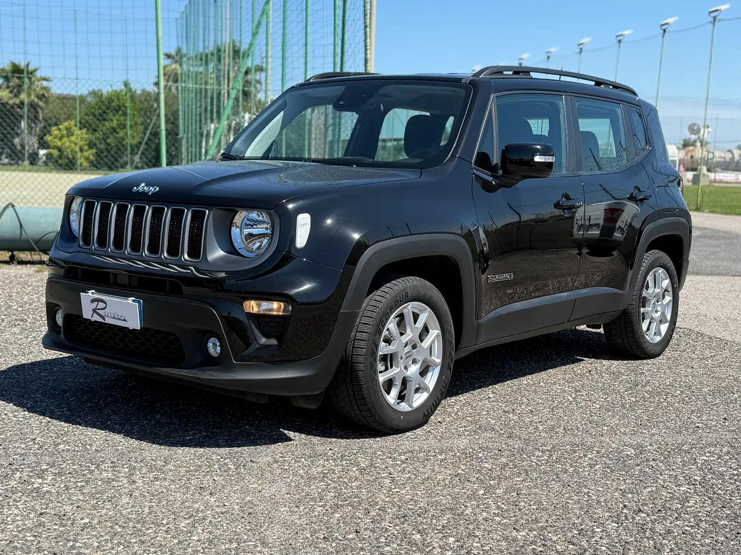 Jeep Renegade 1.3 t4 phev Limited 4xe AT6 Zwart - 1