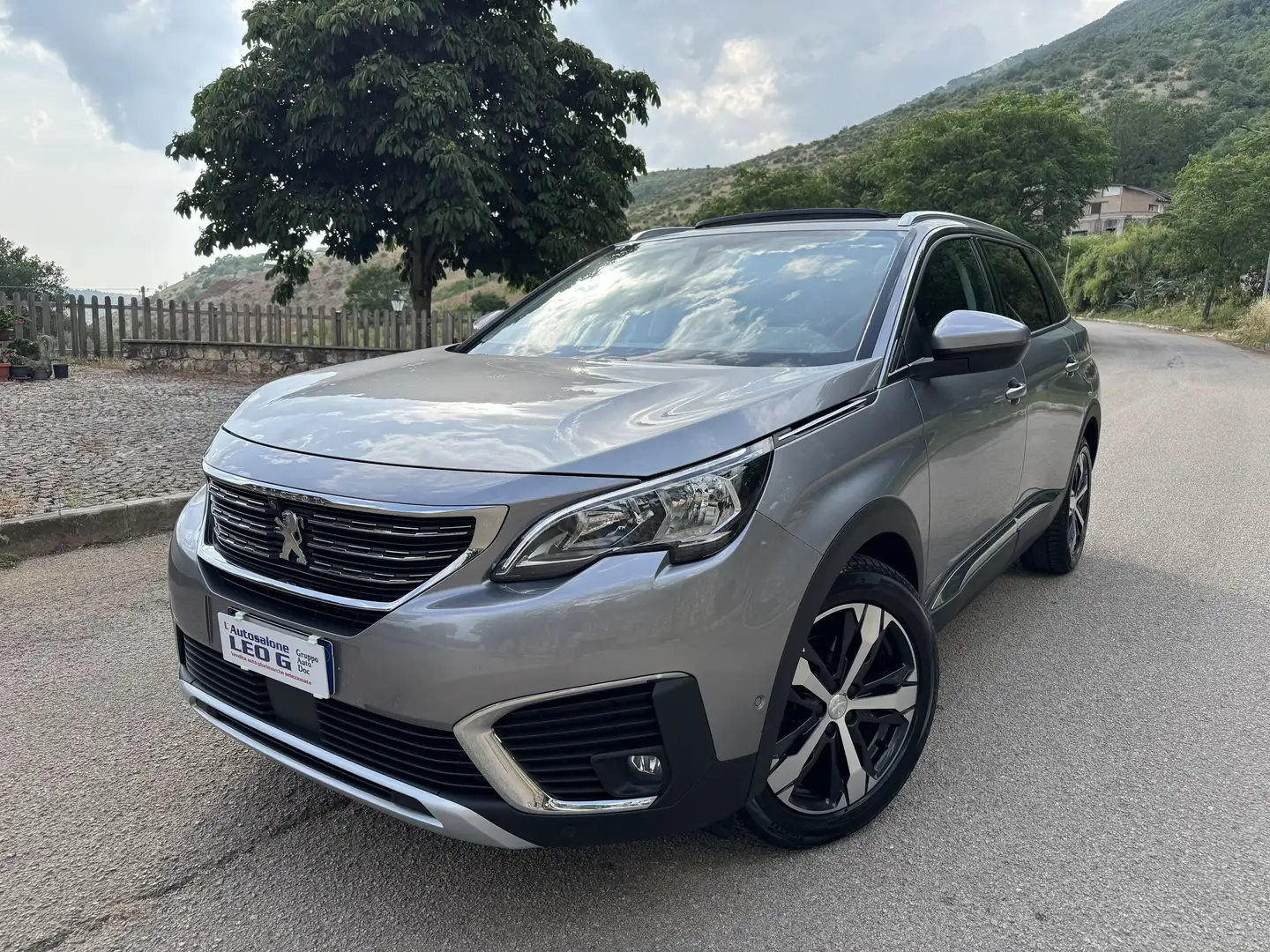 Peugeot 5008 1.5 BlueHDi 130cv EAT8 Allure..Navi..Pelle..Tetto Grigio - 1