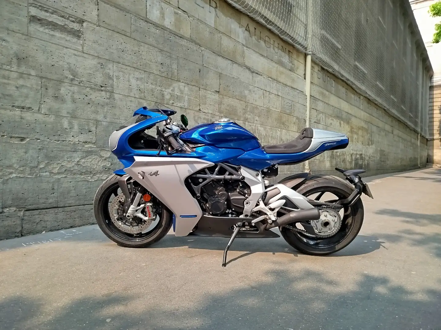 MV Agusta 800 Bleu - 2