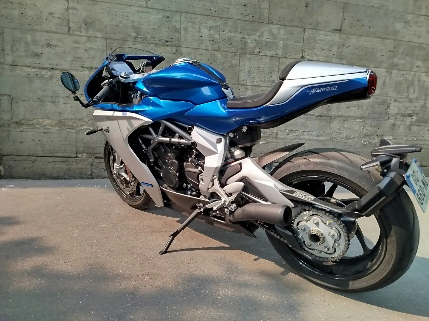 MV Agusta 800 Bleu - 1