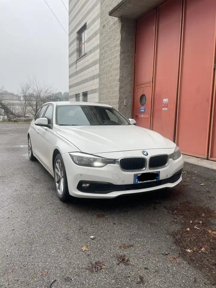 BMW 320