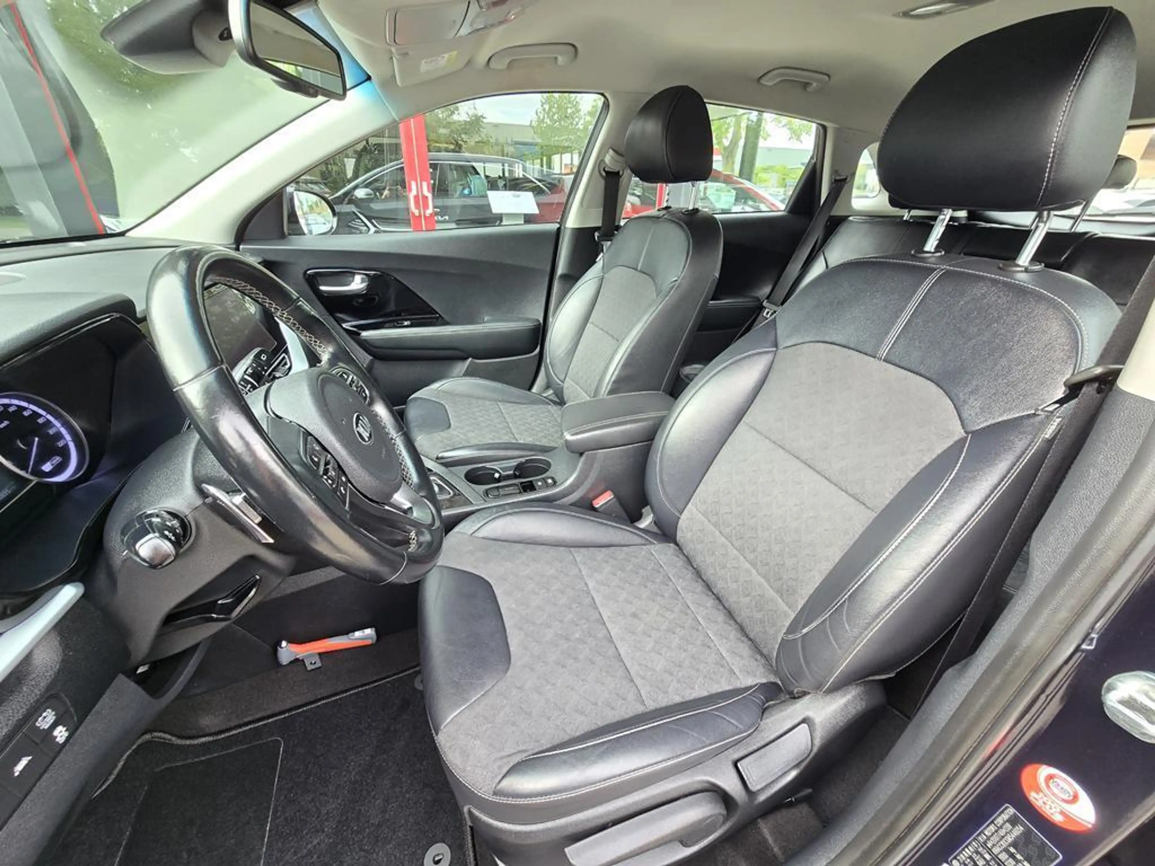 Kia Niro 1.6 GDi Hybrid DynamicLine AUTOMAAT Clima|Camera|A — photo 12