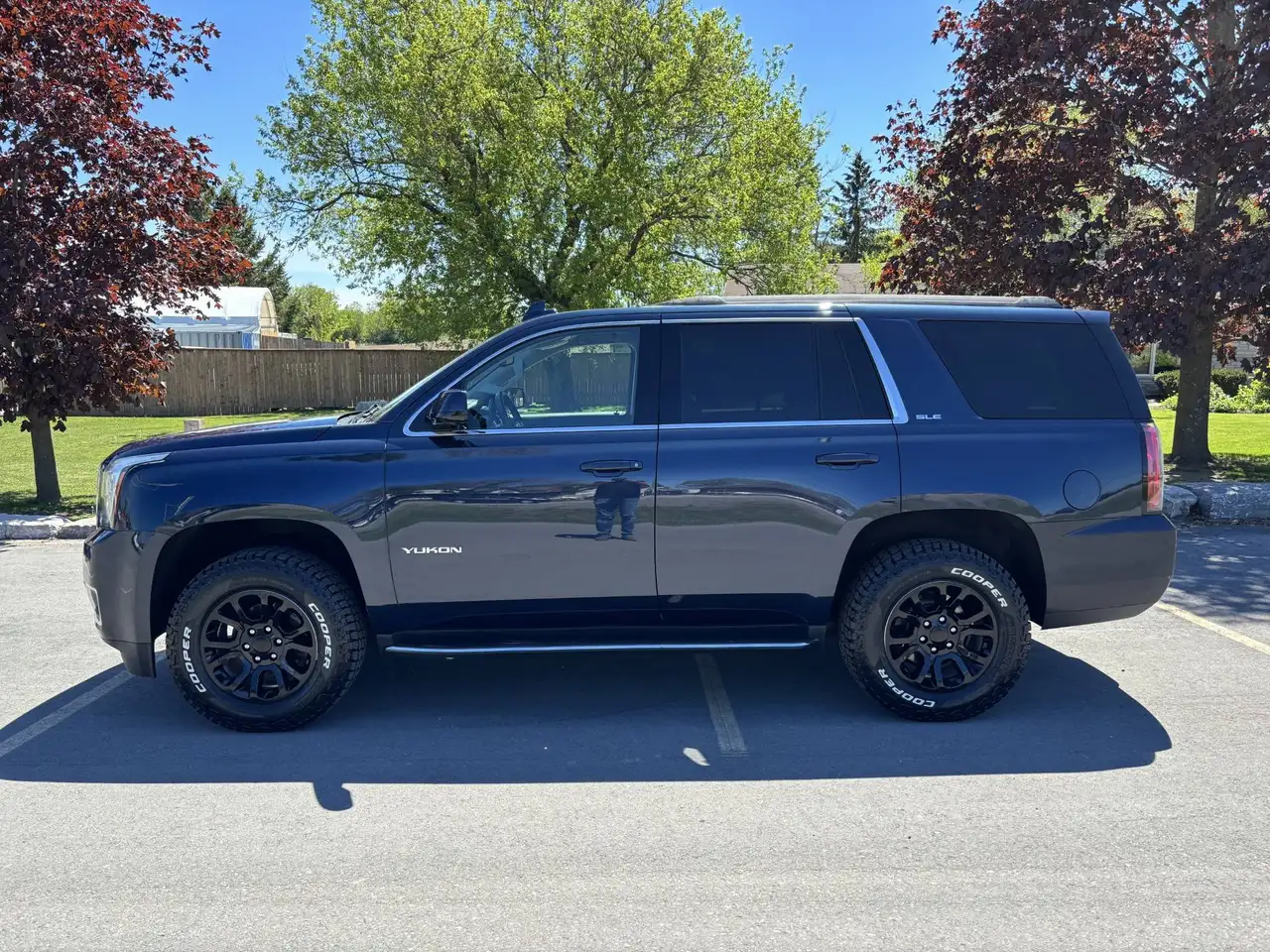 GMC Yukon снимка GMC Yukon