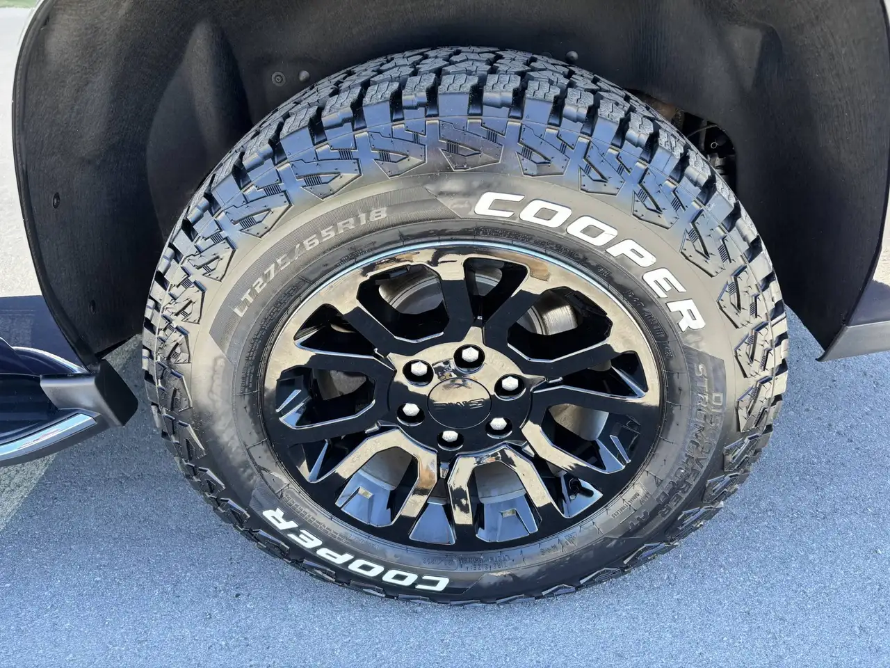 GMC Yukon снимка GMC Yukon