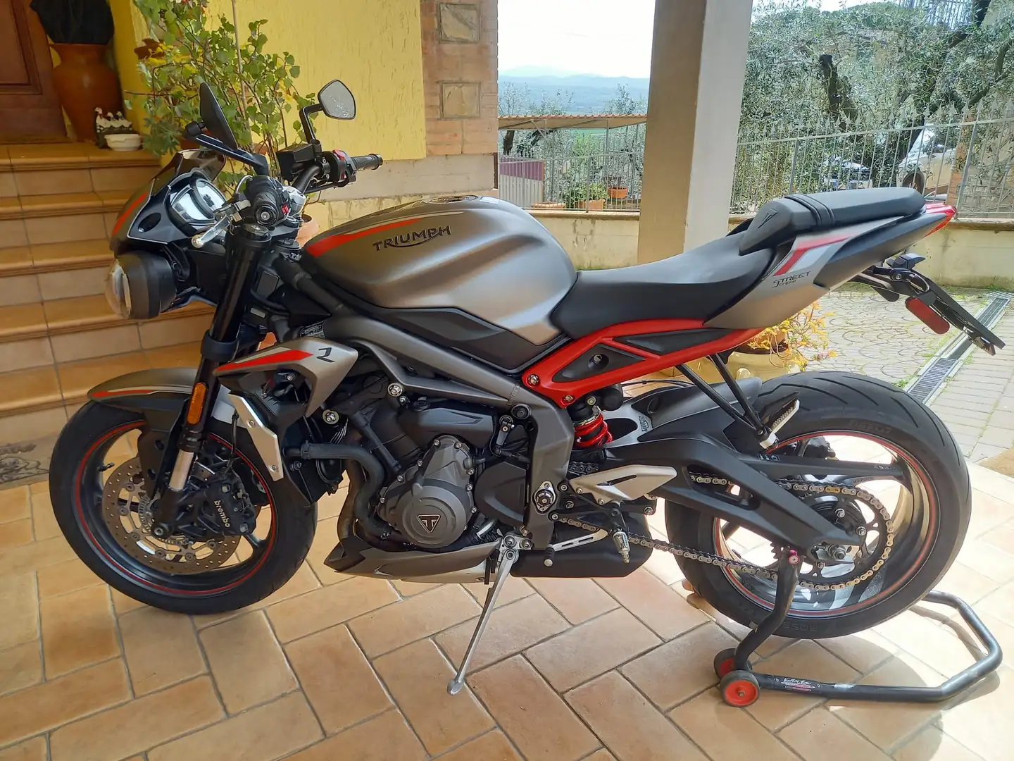 Triumph Street Triple 765 - 1
