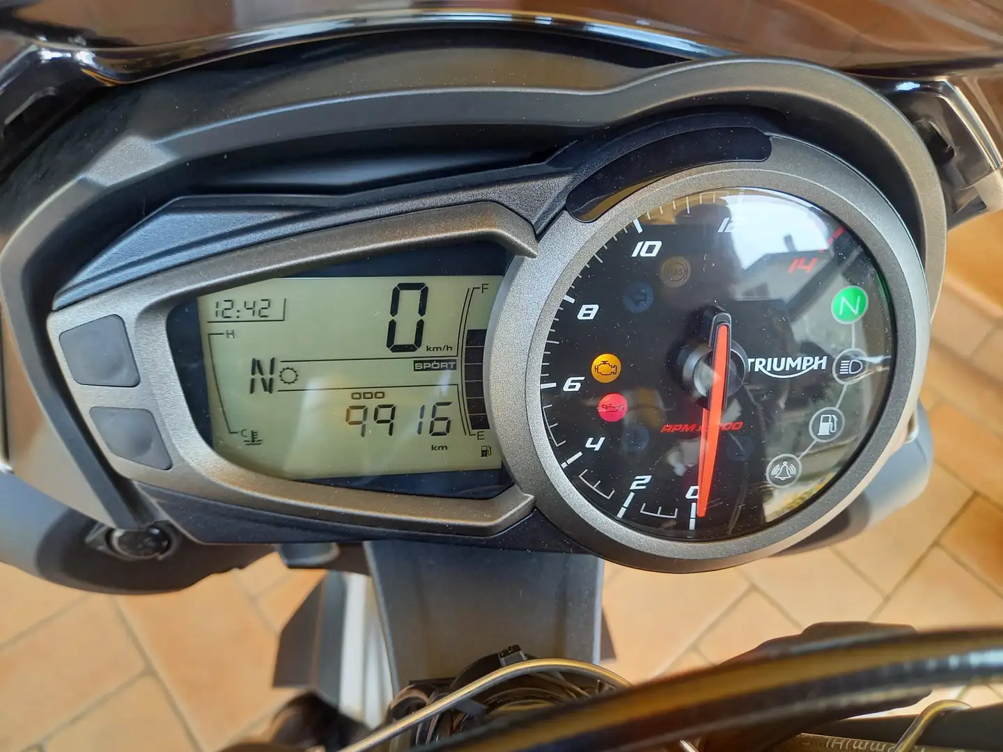 Triumph Street Triple 765 - 2
