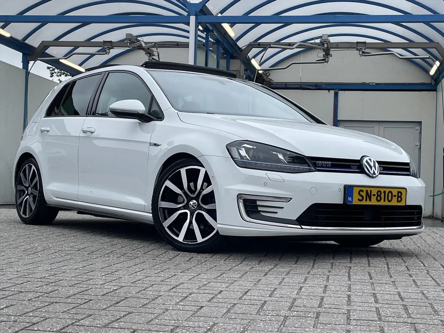 Volkswagen Golf GTE 7 1.4 TSI / Panoramadak / Camera / Stoelverwarming Blanc - 2