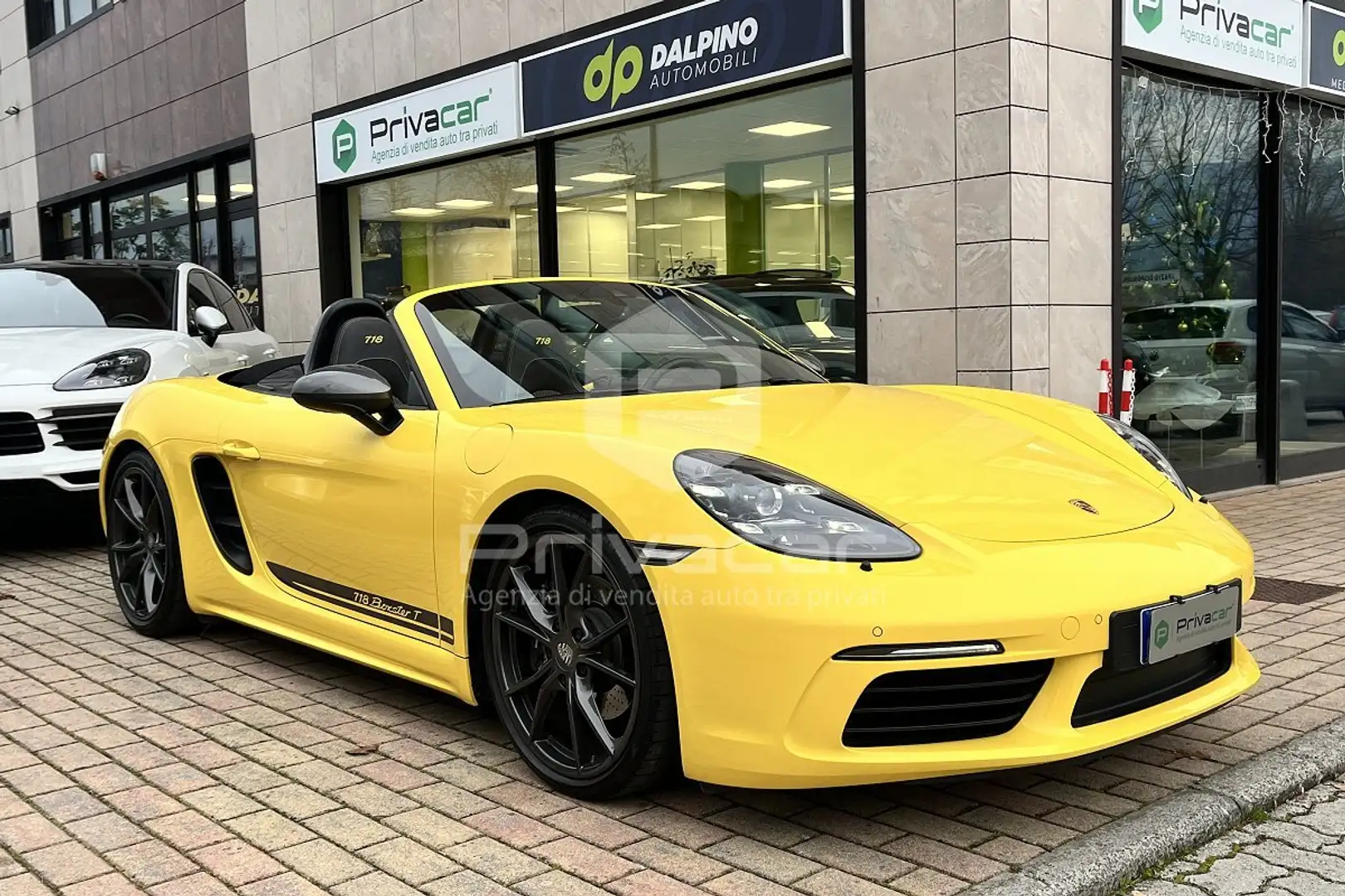 Porsche Boxster 718 Boxster 2.0 T Giallo - 1