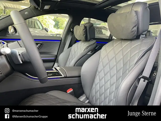 Mercedes-Benz S-Class view 11