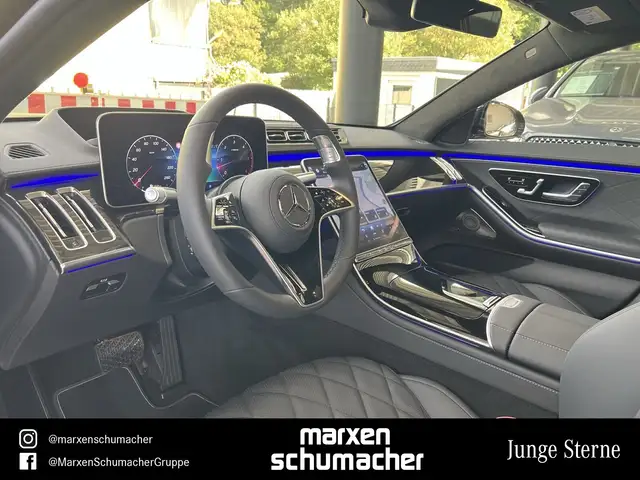 Mercedes-Benz S-Class view 10