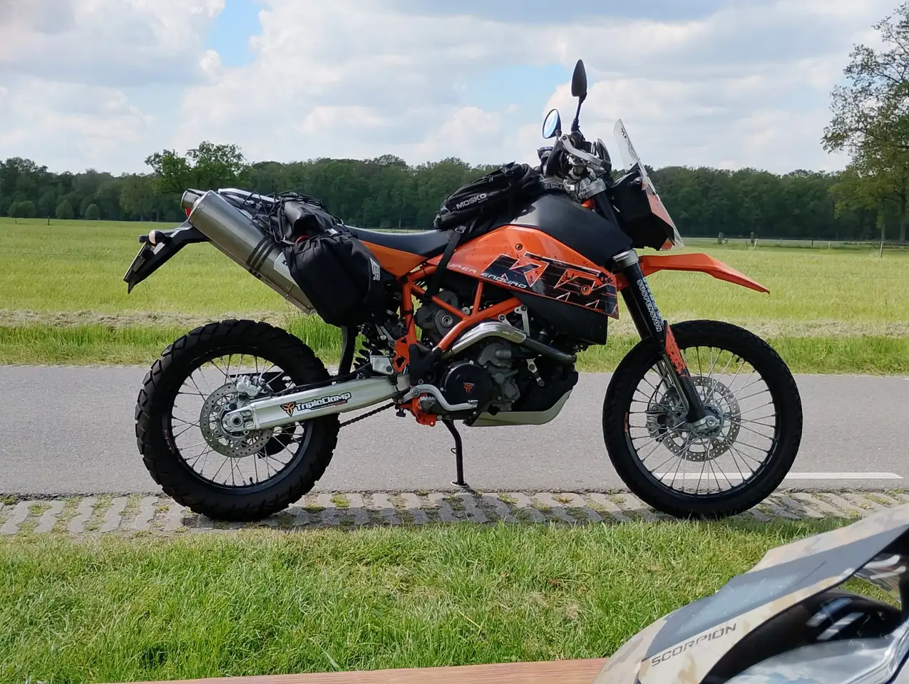 KTM 950 Super Enduro
