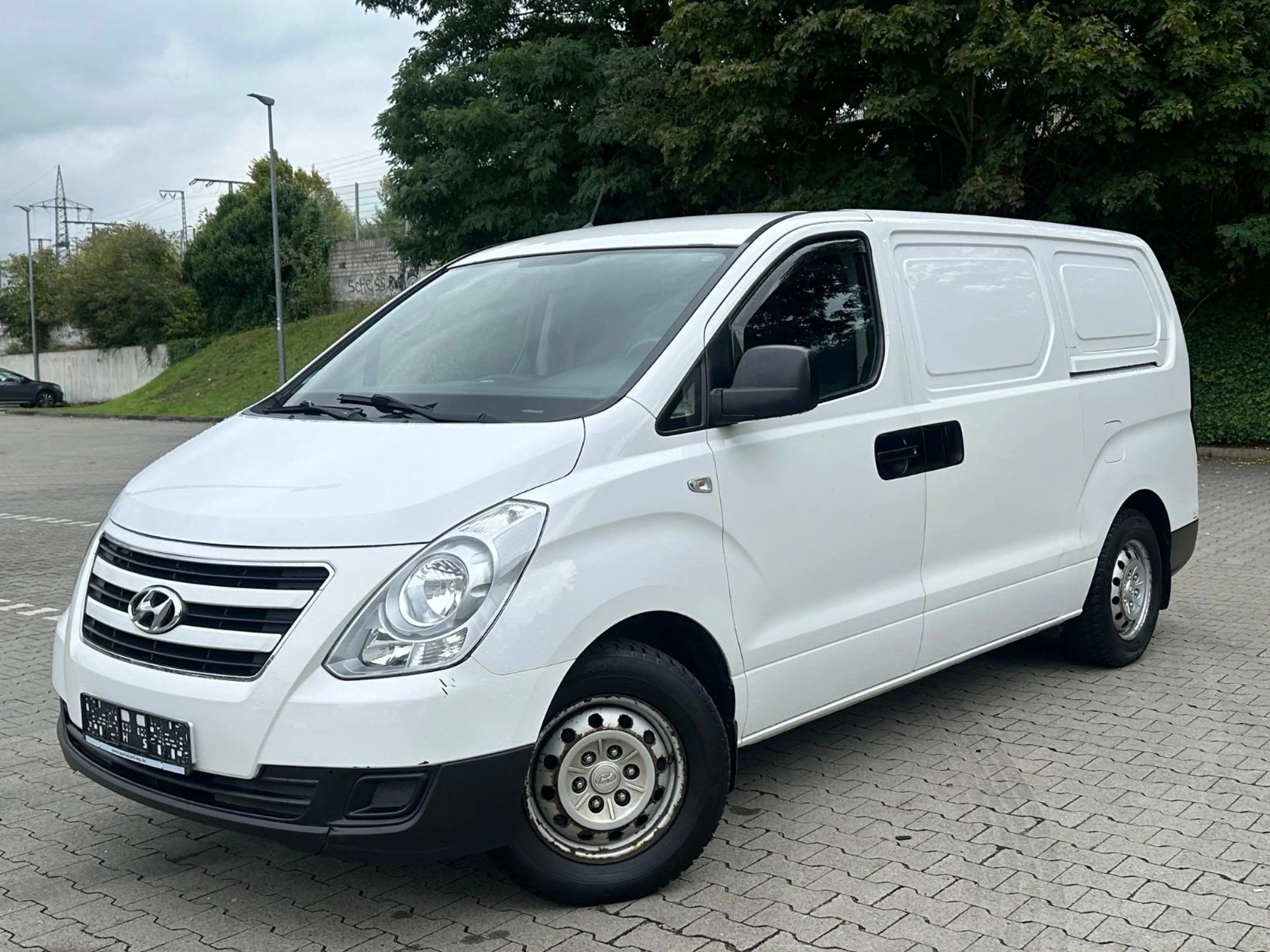 Hyundai H-1 Kasten*TÜV NEU*Doppel.Schiebetür*Elektr.Fen*