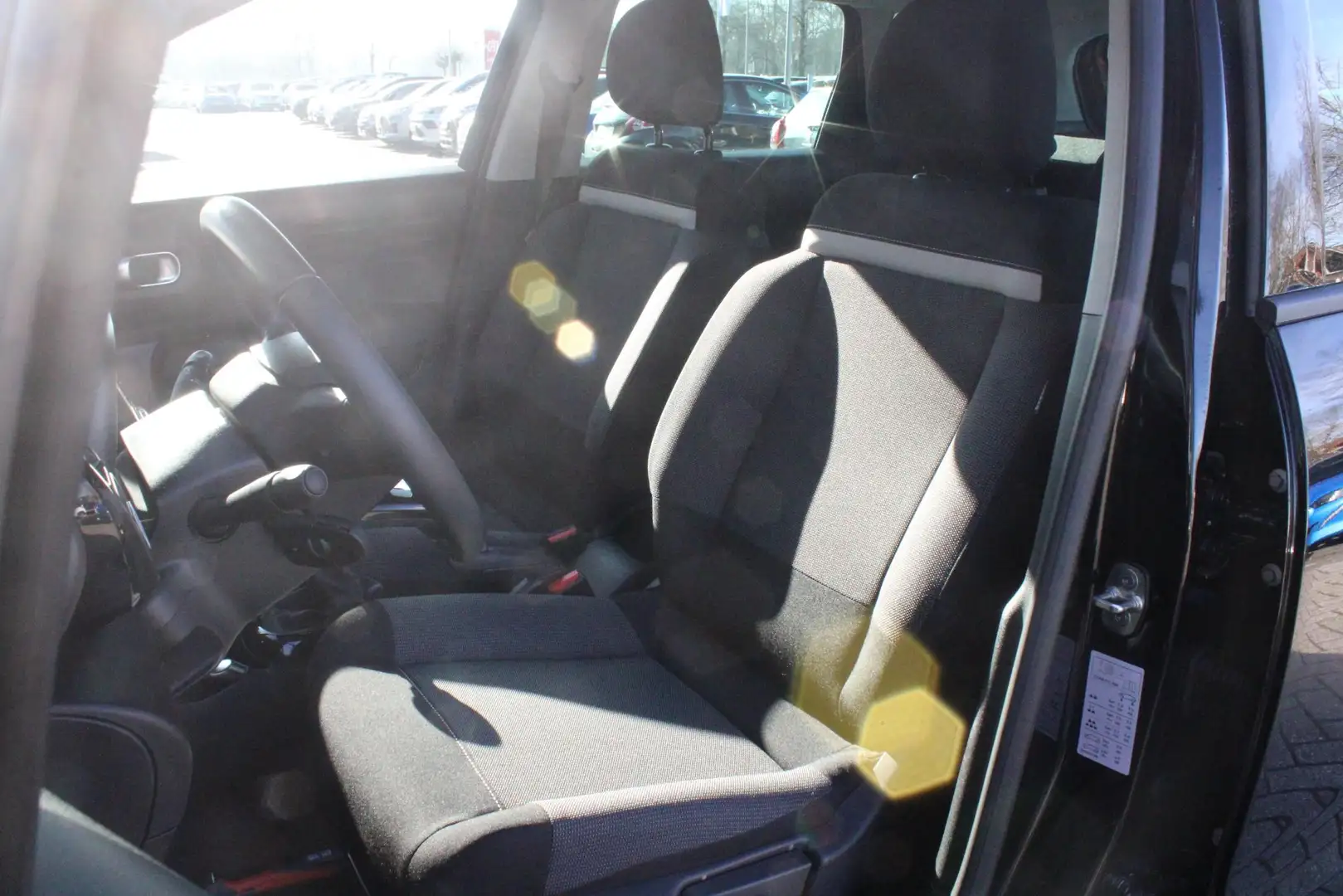 Citroen C3 Aircross 1.2 110PK MAX | NAVIGATIE | APPLE CARPLAY/ANDROID Zwart - 2