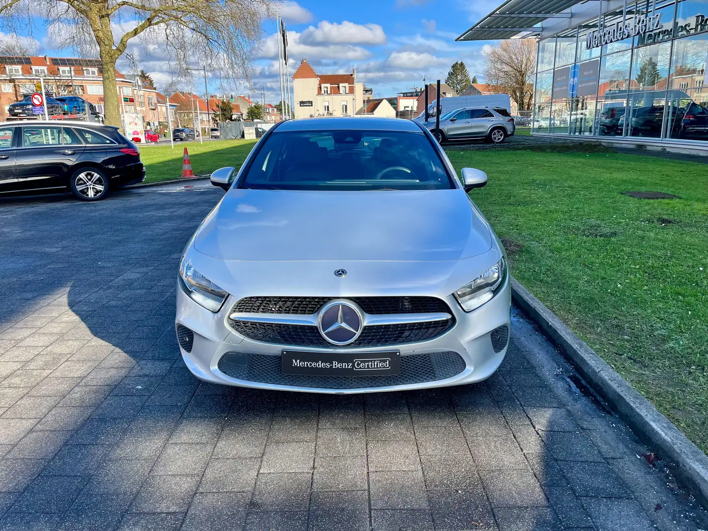 Mercedes-Benz A 180 A 180 d Business Solution - 2