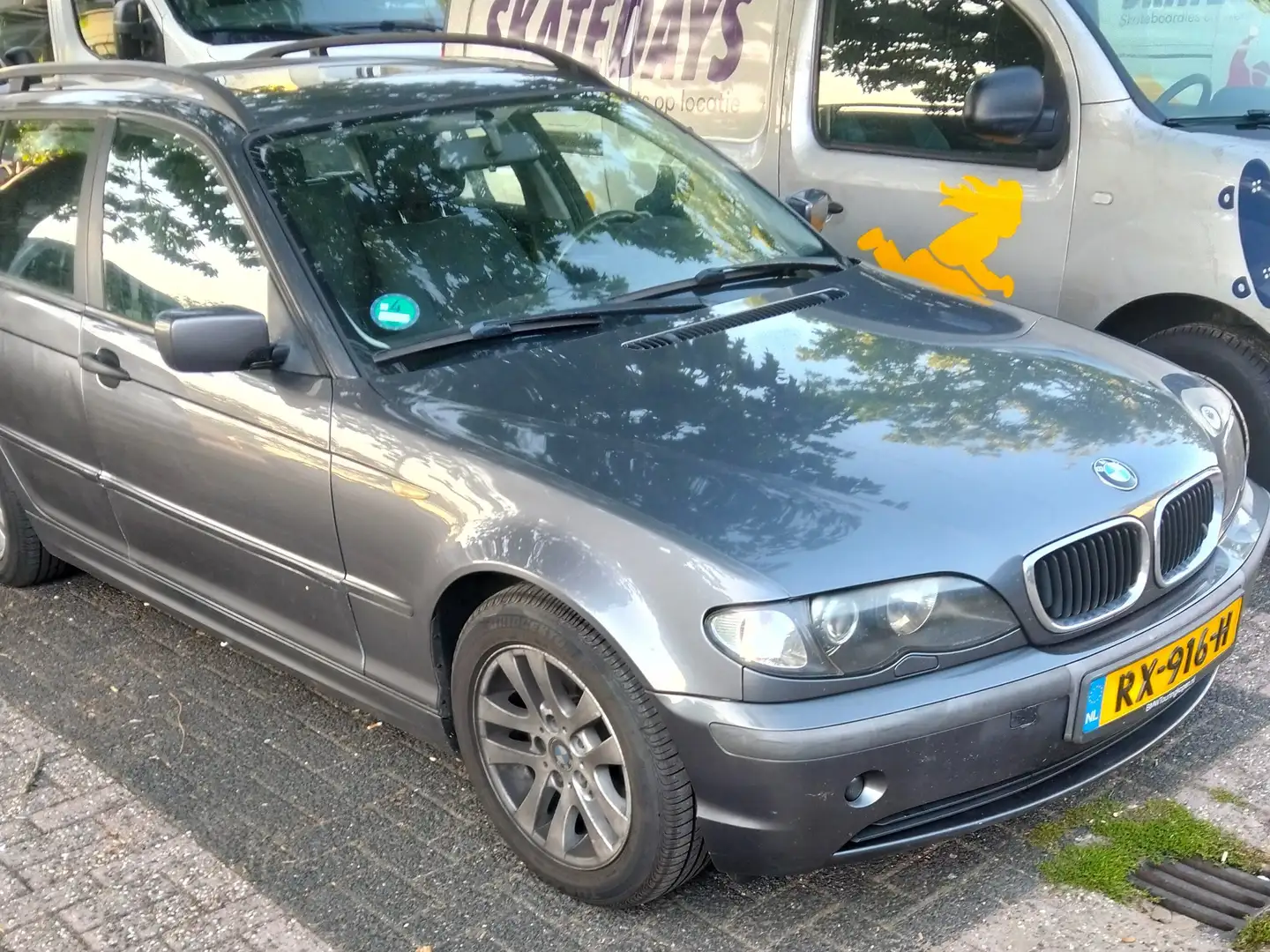 BMW 330 330 318i Executive Grey - 1