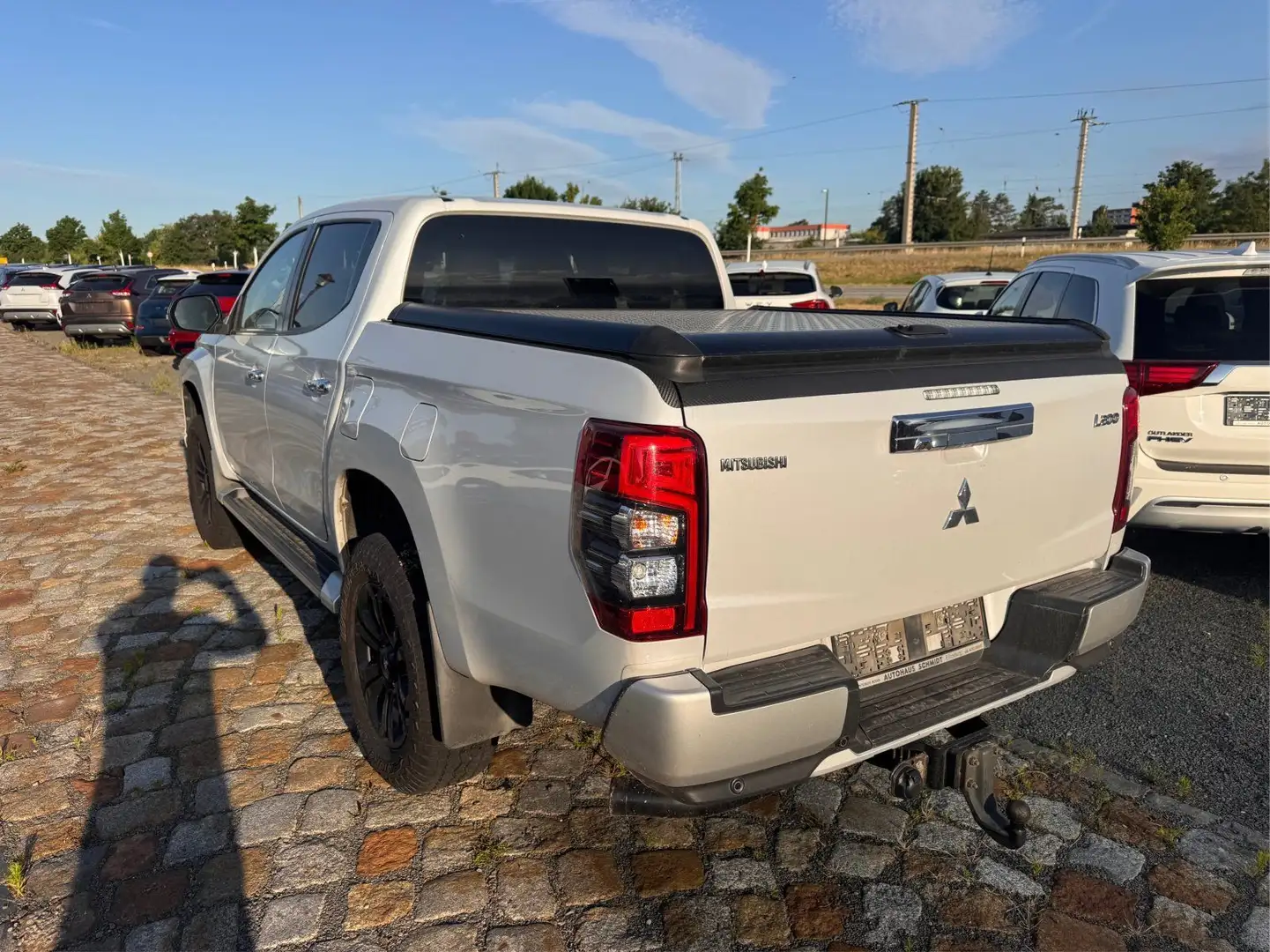 Mitsubishi L200 L 200 4x4 2,2 DI-D Top Doppelkabine 4x4 2,2 DI-D Wit - 2